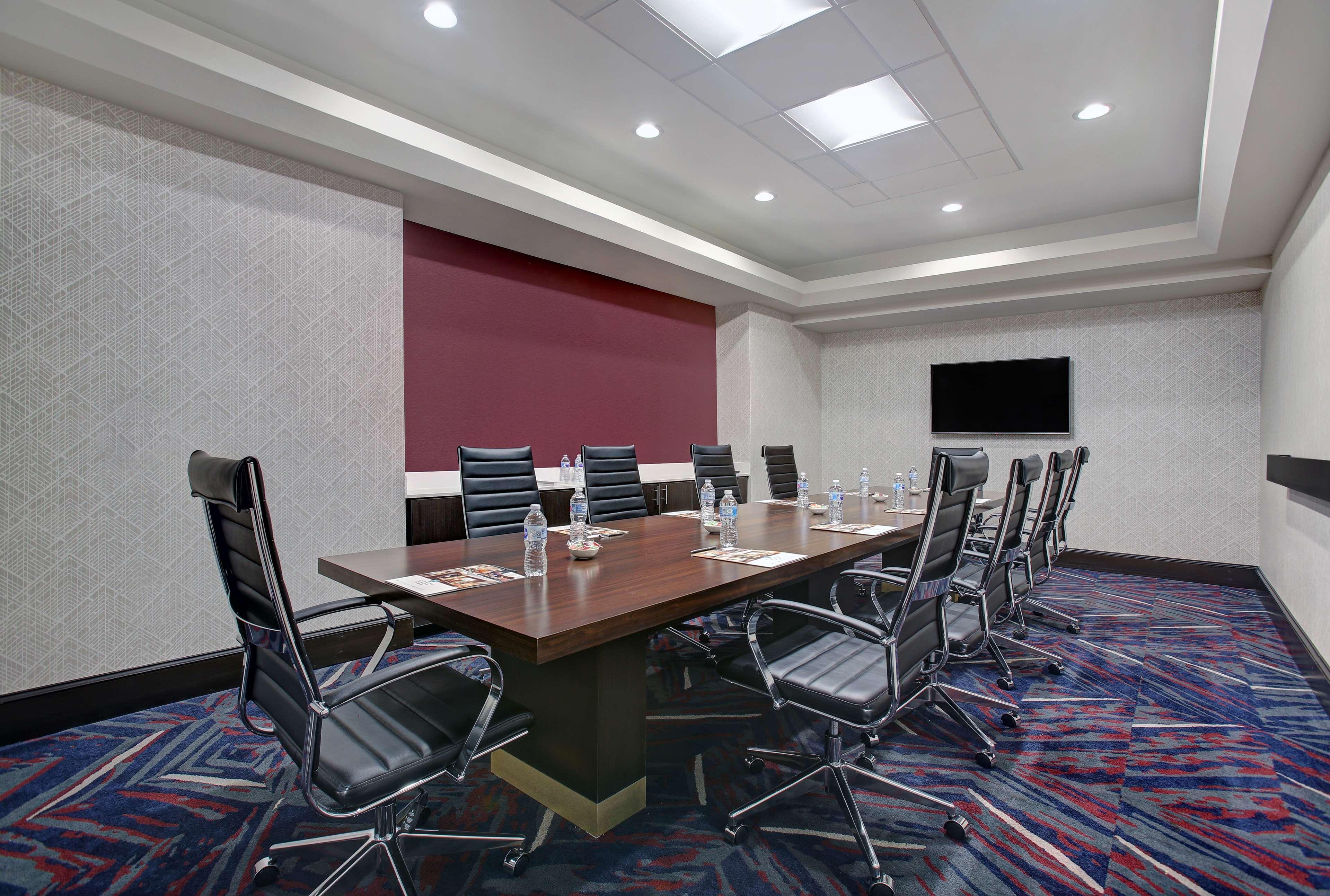 Embassy Suites By Hilton Oklahoma City Northwest Luaran gambar